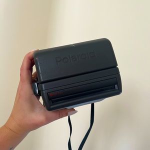 VINTAGE Polaroid Camera 600 Film WITH STRAP